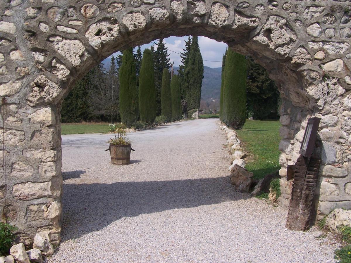 Hotel-Restaurant Le Moulin De La Camandoule Fayence Luaran gambar