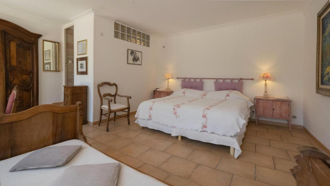 Hotel-Restaurant Le Moulin De La Camandoule Fayence Luaran gambar
