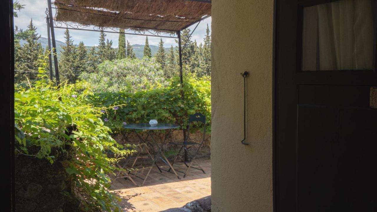 Hotel-Restaurant Le Moulin De La Camandoule Fayence Luaran gambar