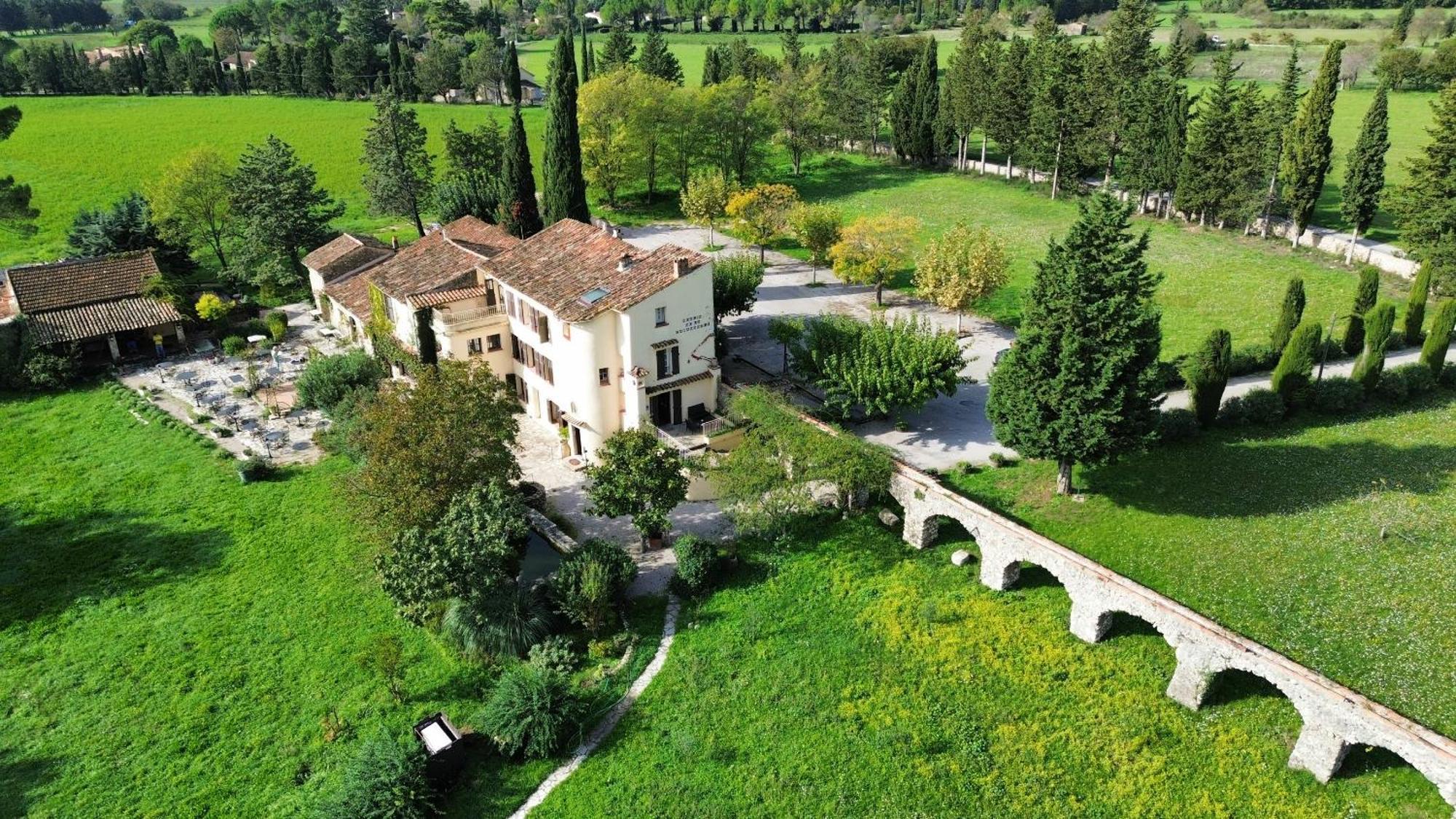 Hotel-Restaurant Le Moulin De La Camandoule Fayence Luaran gambar