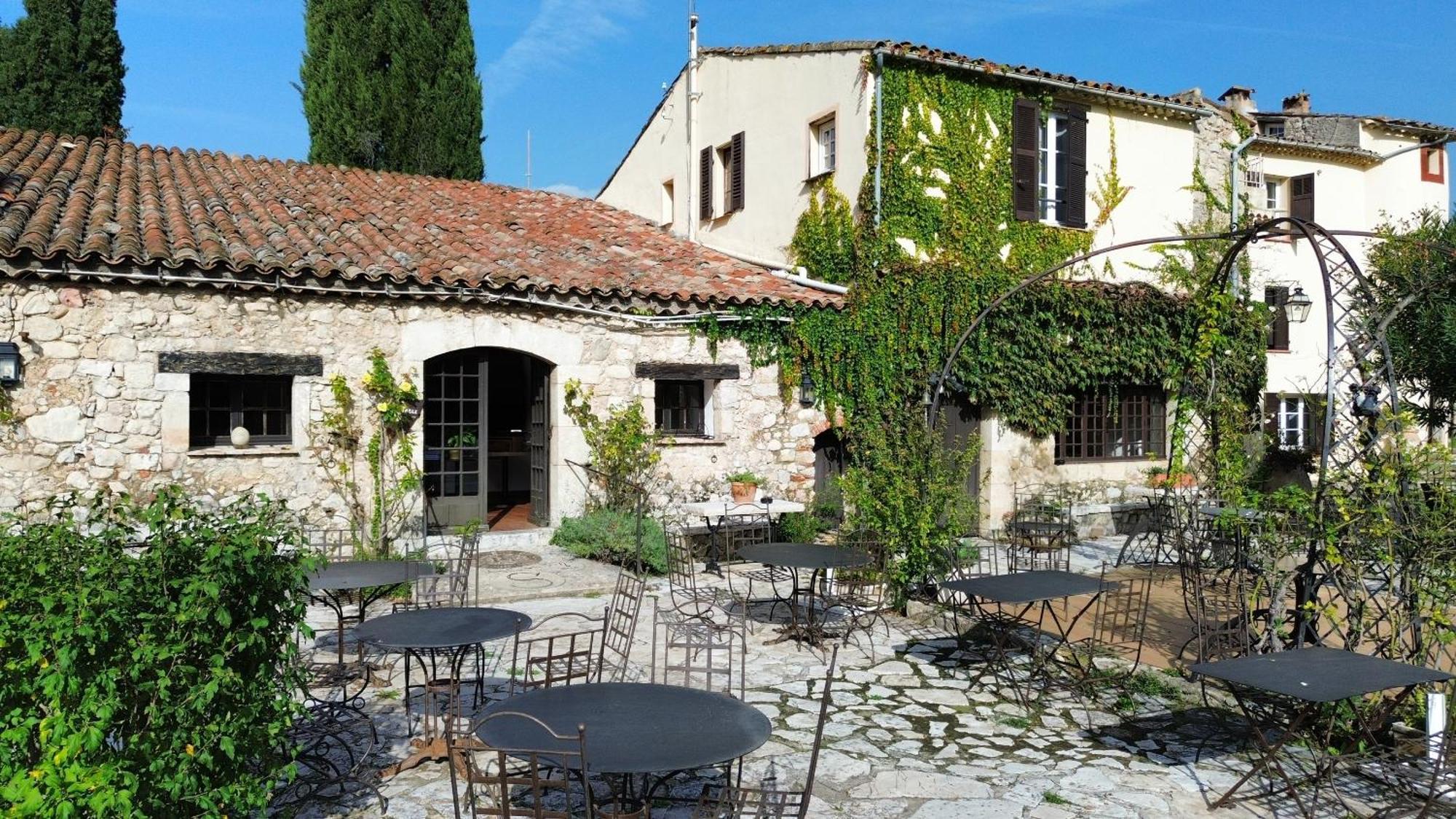 Hotel-Restaurant Le Moulin De La Camandoule Fayence Luaran gambar
