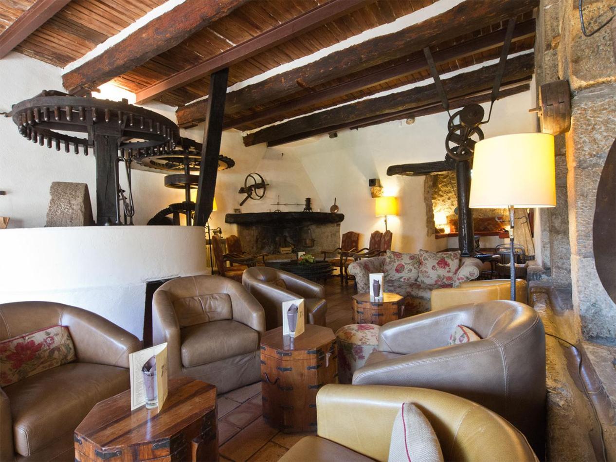 Hotel-Restaurant Le Moulin De La Camandoule Fayence Luaran gambar
