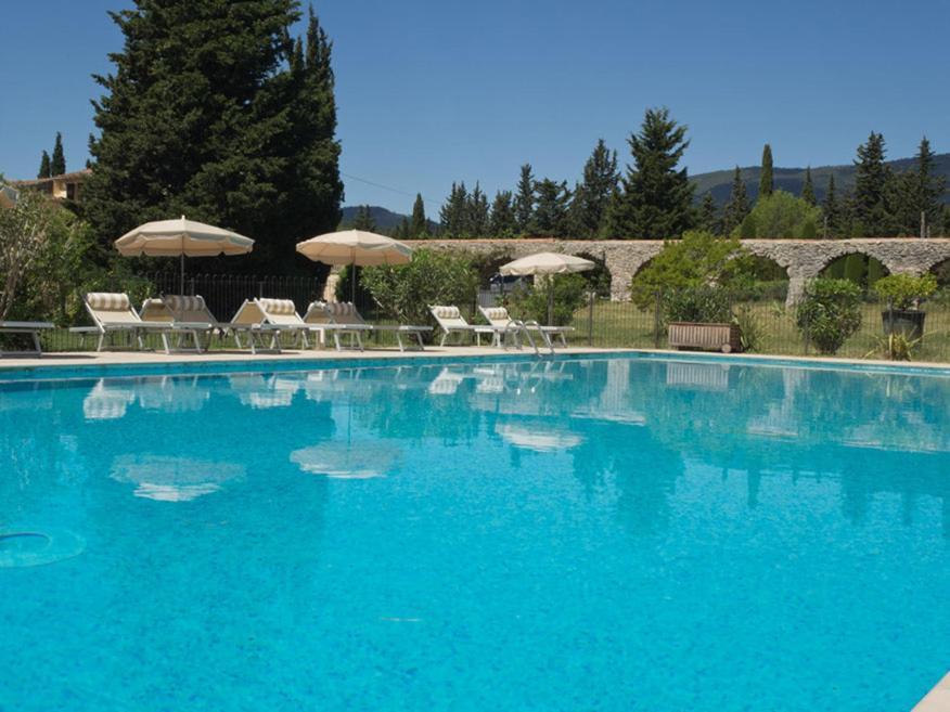 Hotel-Restaurant Le Moulin De La Camandoule Fayence Luaran gambar